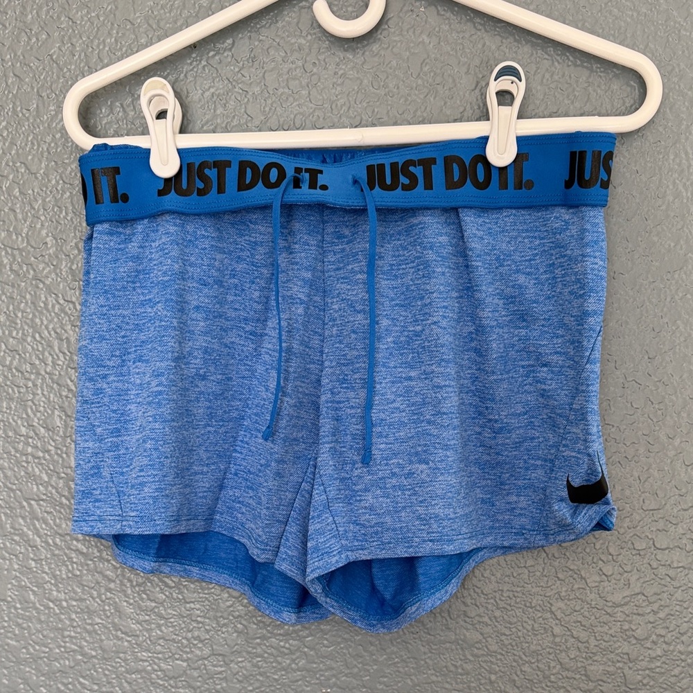 Nike Blue Athletic Shorts size medium